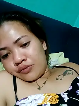 Snapshot of amariaxxx388 chatting on February 4, 11:27 pm amariaxxx388 online show from February 4, 11:27 pm