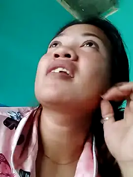 Snapshot of amariaxxx388 chatting on February 20, 3:34 am amariaxxx388 online show from February 20, 3:34 am
