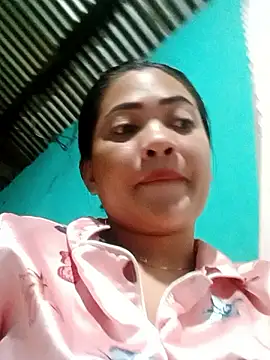 Snapshot of amariaxxx388 chatting on February 25, 12:24 pm amariaxxx388 online show from February 25, 12:24 pm