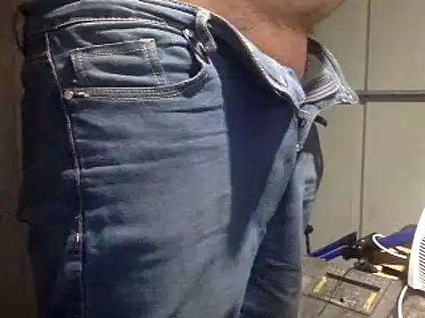 Snapshot of Rx7hvn chatting on February 23, 1:53 pm Rx7hvn online show from February 23, 1:53 pm