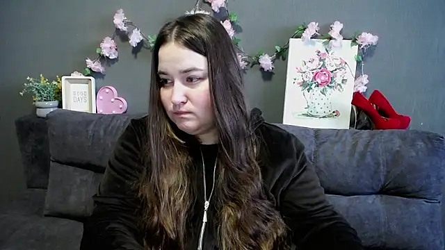 Snapshot of XX_Daniella_XX chatting on January 19, 7:34 am XX Daniella XX online show from January 19, 7:34 am