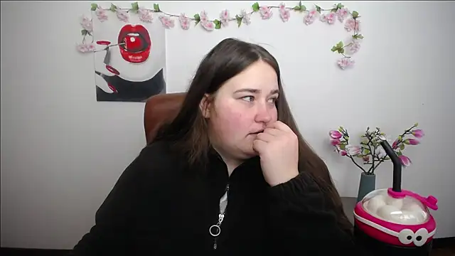 Snapshot of XX_Daniella_XX chatting on February 2, 7:29 am XX Daniella XX online show from February 2, 7:29 am