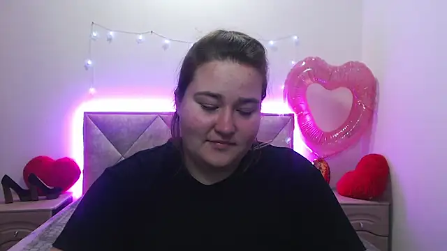 Snapshot of XX_Daniella_XX chatting on February 11, 7:46 am XX Daniella XX online show from February 11, 7:46 am