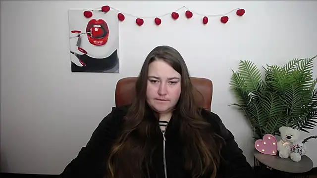 Snapshot of XX_Daniella_XX chatting on February 13, 7:37 am XX Daniella XX online show from February 13, 7:37 am