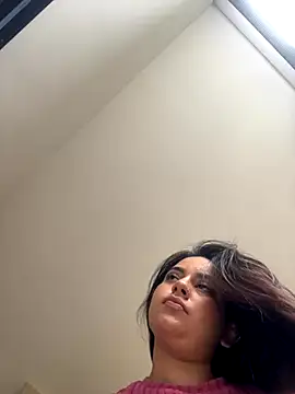 susy angel online show from December 15, 7:18 pm