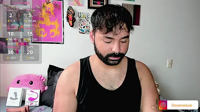 johnnyalx online show from November 4, 7:46 pm