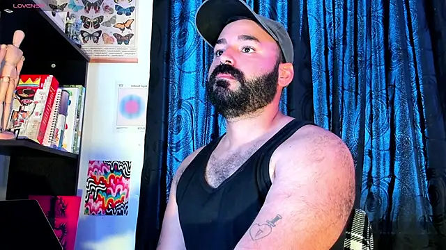 Snapshot of johnnyalx chatting on May 13, 8:06 pm johnnyalx online show from May 13, 8:06 pm