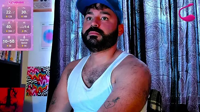 Snapshot of johnnyalx chatting on May 18, 8:25 pm johnnyalx online show from May 18, 8:25 pm