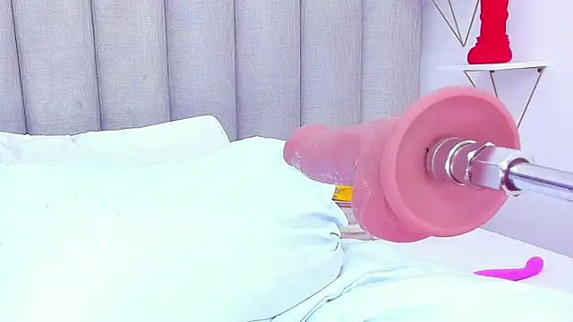 keyllaa  online show from December 27, 8:50 pm