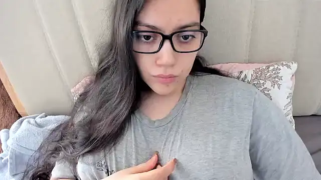 roniewester online show from March 15, 2:45 pm