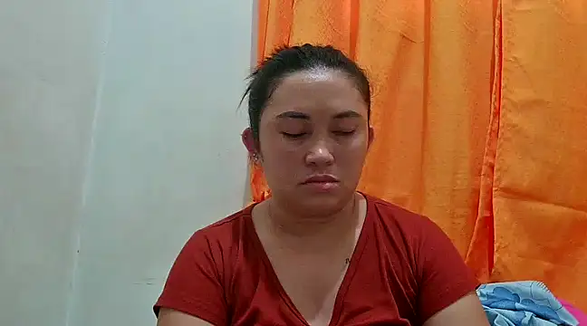Snapshot of LalaiAsian chatting on December 22, 1:45 am LalaiAsian online show from December 22, 1:45 am