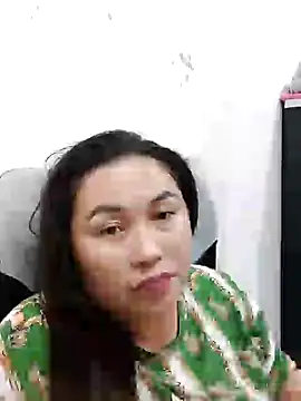 Snapshot of LalaiAsian chatting on January 30, 7:48 pm LalaiAsian online show from January 30, 7:48 pm
