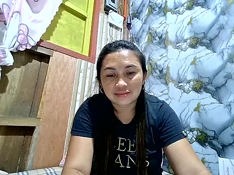 LalaiAsian online show from June 2, 11:34 am