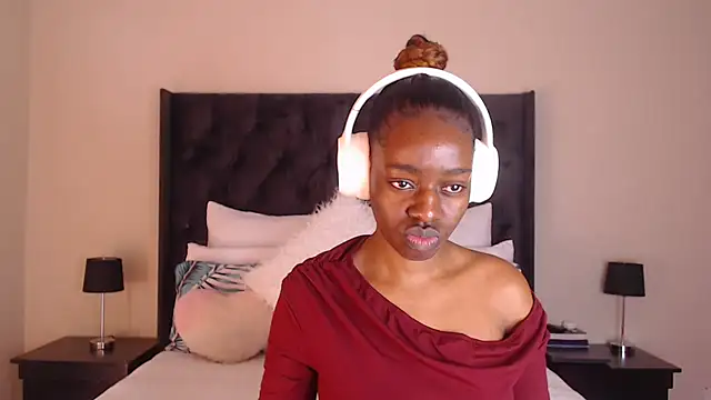 Sexynaughty Gal online show from August 2, 2:15 pm