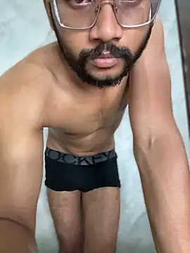 Snapshot of rajkumarratho chatting on May 20, 8:15 pm rajkumarratho online show from May 20, 8:15 pm