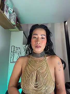 Snapshot of AsianMilfSheryl chatting on July 13, 6:27 am AsianMilfSheryl online show from July 13, 6:27 am