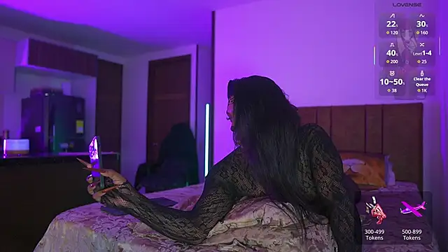 AmberRaus online show from October 28, 1:20 am