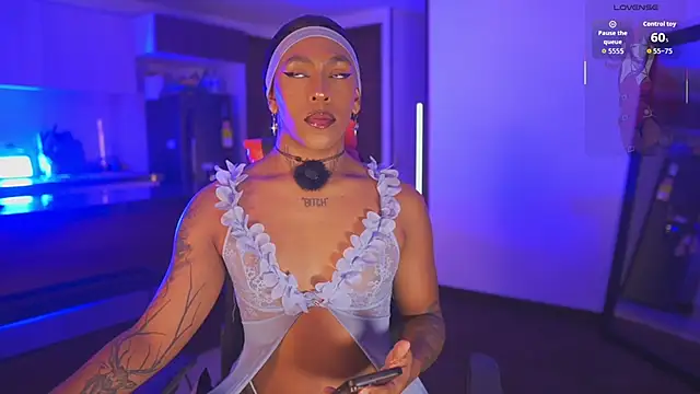 AmberRaus online show from January 8, 2:03 am