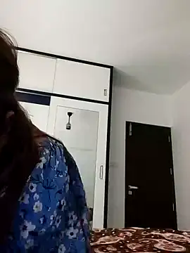 Snapshot of Srishtijain51 chatting on February 2, 7:35 pm Srishtijain51 online show from February 2, 7:35 pm