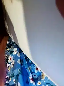 Snapshot of Srishtijain51 chatting on February 4, 5:01 pm Srishtijain51 online show from February 4, 5:01 pm