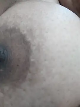 Snapshot of Srishtijain51 chatting on February 14, 8:21 am Srishtijain51 online show from February 14, 8:21 am