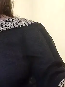 Snapshot of Srishtijain51 chatting on June 4, 12:22 pm Srishtijain51 online show from June 4, 12:22 pm