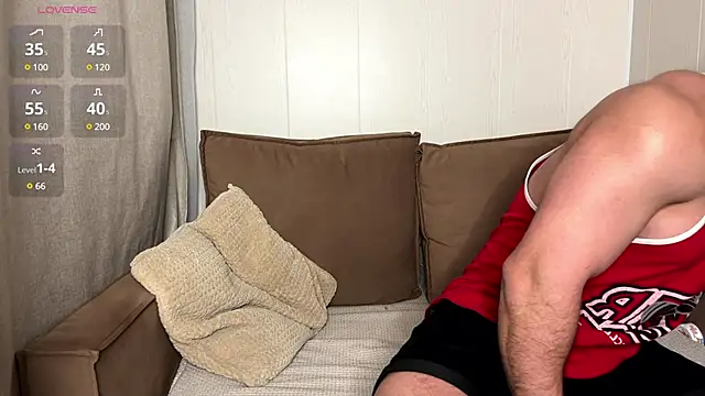 michaelbradleu online show from March 8, 9:40 pm