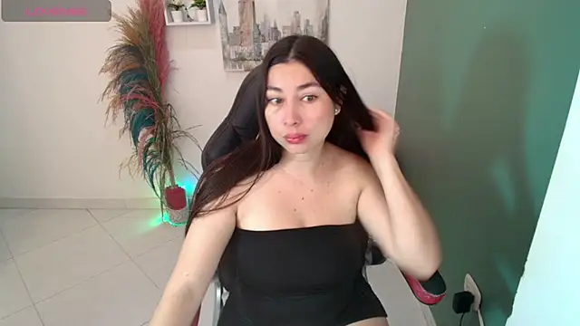 bella 99  online show from January 17, 12:10 pm