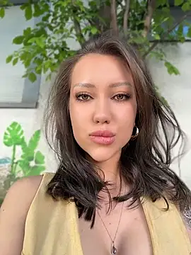 Snapshot of goodforKarina chatting on April 25, 2:03 pm goodforKarina online show from April 25, 2:03 pm