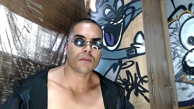 Justin Frank online show from March 3, 5:52 pm