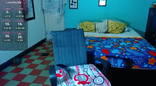 Snapshot of Mia_sexy18_ chatting on March 1, 2:59 am Mia sexy18  online show from March 1, 2:59 am