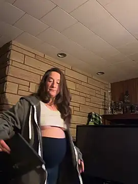 Mini And The Bear online show from February 25, 12:09 am