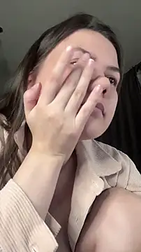 Snapshot of NinaVI chatting on March 9, 8:31 pm NinaVI online show from March 9, 8:31 pm