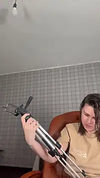 Snapshot of NinaVI chatting on November 30, 6:23 pm NinaVI online show from November 30, 6:23 pm