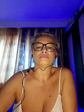 BellaBellaHot online show from September 14, 12:04 pm