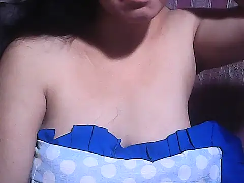 sweetsosie18 online show from November 2, 7:11 am