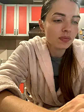 SeducingYoghourt online show from October 23, 4:06 pm