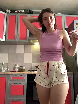 SeducingYoghourt online show from June 21, 6:16 am