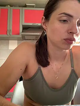 SeducingYoghourt online show from July 23, 1:53 pm