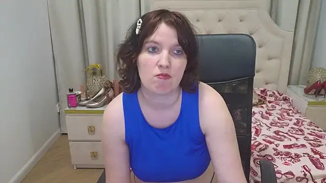 Snapshot of AmazingTori chatting on May 30, 1:30 pm AmazingTori online show from May 30, 1:30 pm