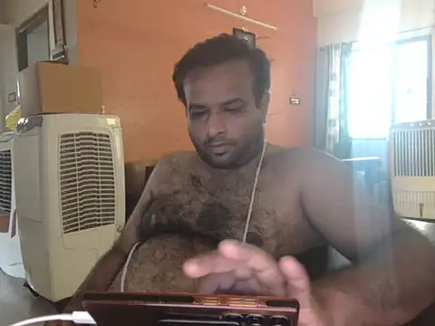 Snapshot of sura11311 chatting on June 8, 7:20 am sura11311 online show from June 8, 7:20 am