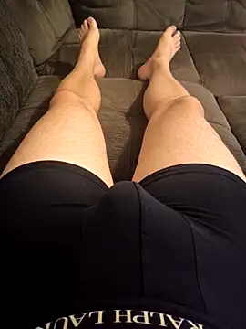 Snapshot of TheYoungBoy1994 chatting on January 9, 2:53 pm TheYoungBoy1994 online show from January 9, 2:53 pm