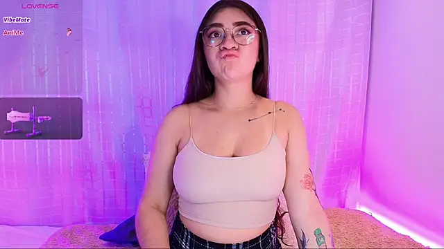 Snapshot of Samii_Evans chatting on January 29, 7:25 am Samii Evans online show from January 29, 7:25 am