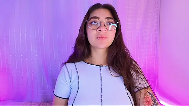 Snapshot of Samii_Evans chatting on February 5, 4:27 am Samii Evans online show from February 5, 4:27 am