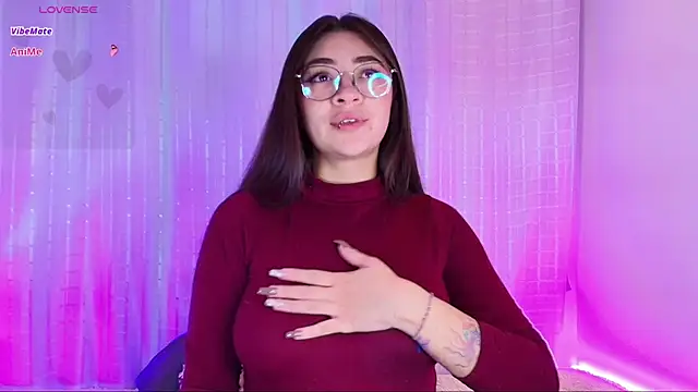 Snapshot of Samii_Evans chatting on March 5, 5:40 am Samii Evans online show from March 5, 5:40 am