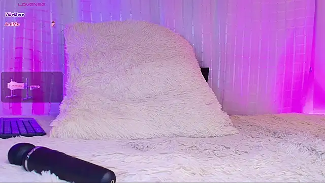 Snapshot of Samii_Evans chatting on March 6, 7:36 am Samii Evans online show from March 6, 7:36 am