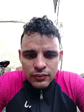 Snapshot of king-lobo-act chatting on December 31, 8:45 pm king-lobo-act online show from December 31, 8:45 pm