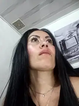 Snapshot of Tania_mature chatting on May 1, 5:17 pm Tania mature online show from May 1, 5:17 pm
