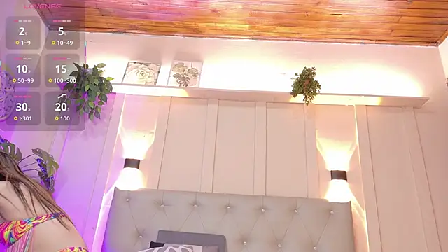 Snapshot of nicol_snow chatting on November 8, 1:11 pm nicol snow online show from November 8, 1:11 pm