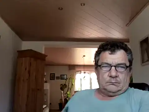 Snapshot of Nobbie444 chatting on July 24, 11:52 am Nobbie444 online show from July 24, 11:52 am